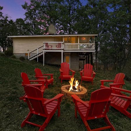 Harpers Ferry Cabin Hot Tub, Deck, Fire Pit, Wifi Exteriör bild
