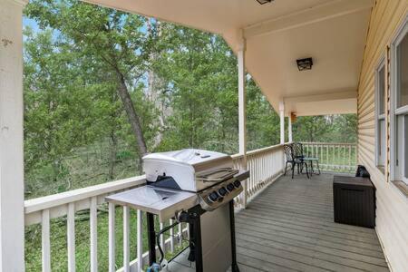 Harpers Ferry Cabin Hot Tub, Deck, Fire Pit, Wifi Exteriör bild