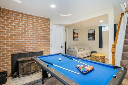 Harpers Ferry Cabin Hot Tub, Deck, Fire Pit, Wifi Exteriör bild